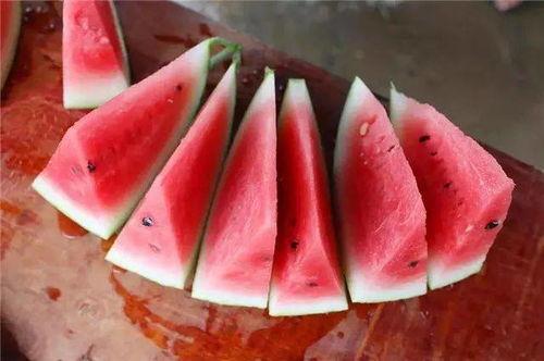 长沙财经吃瓜,揭秘吃瓜群众的趣味财经故事