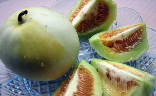 网红吃梨瓜,口感独特引热议！