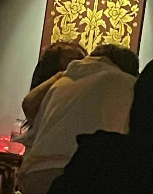 酒馆吃瓜视频,揭秘娱乐圈幕后故事