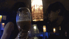 吃瓜妹子 gif,趣味瞬间，捕捉生活百态  第3张