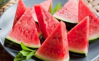 露牙吃瓜,尽享瓜果盛宴 第2张 露牙吃瓜,尽享瓜果盛宴 第2张